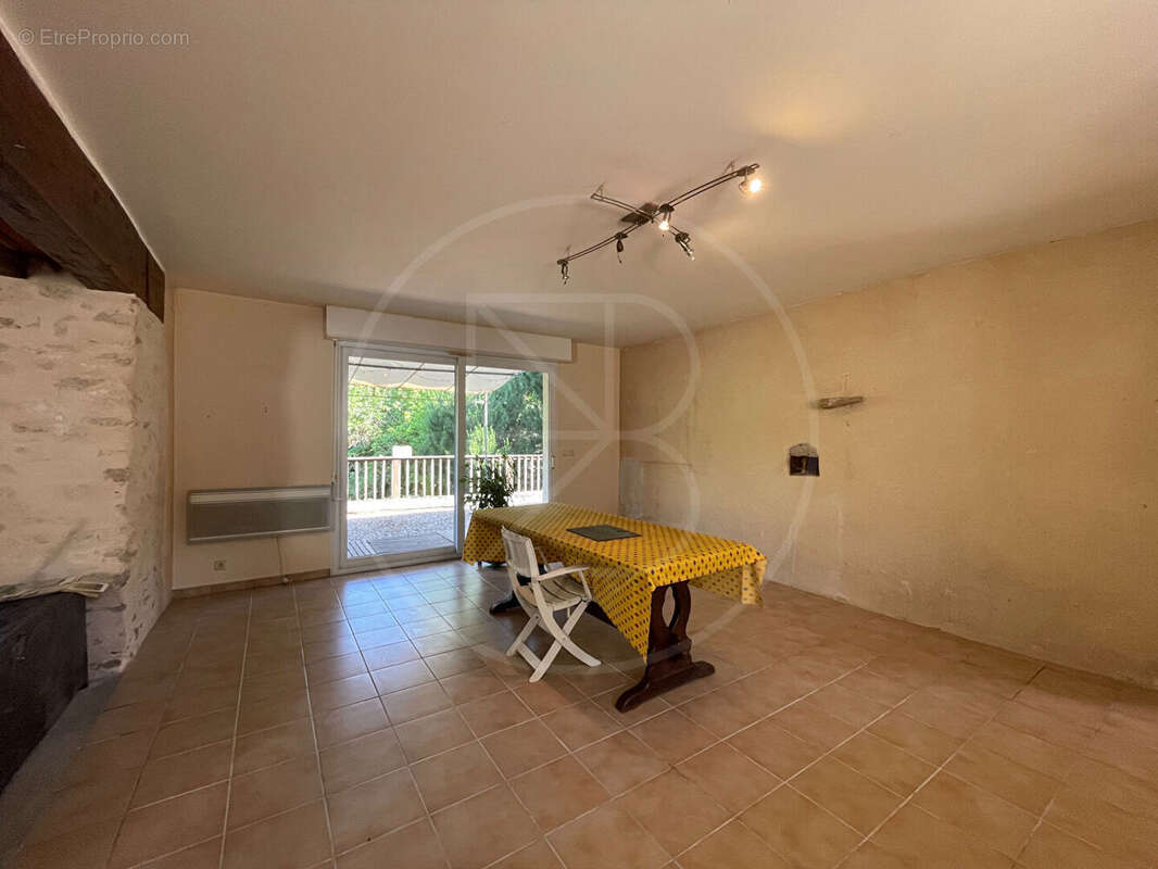 Maison à SAUVETERRE-DE-GUYENNE