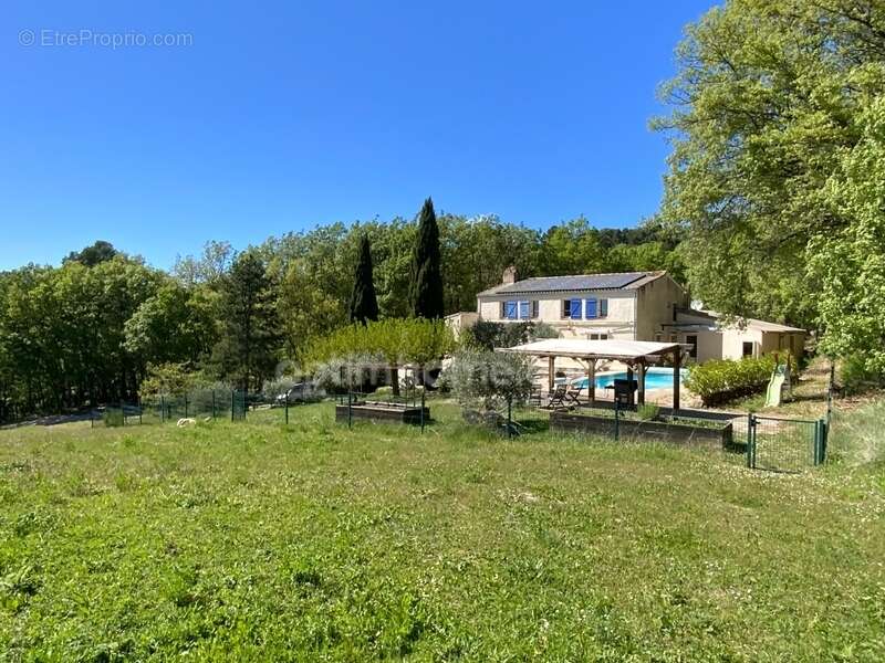 Maison à MONTFURON