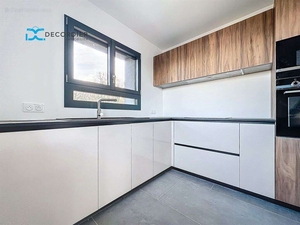 Appartement à NEUVECELLE