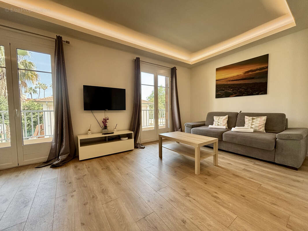 Appartement à ROQUEBRUNE-CAP-MARTIN