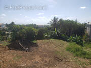 Terrain à LE GOSIER