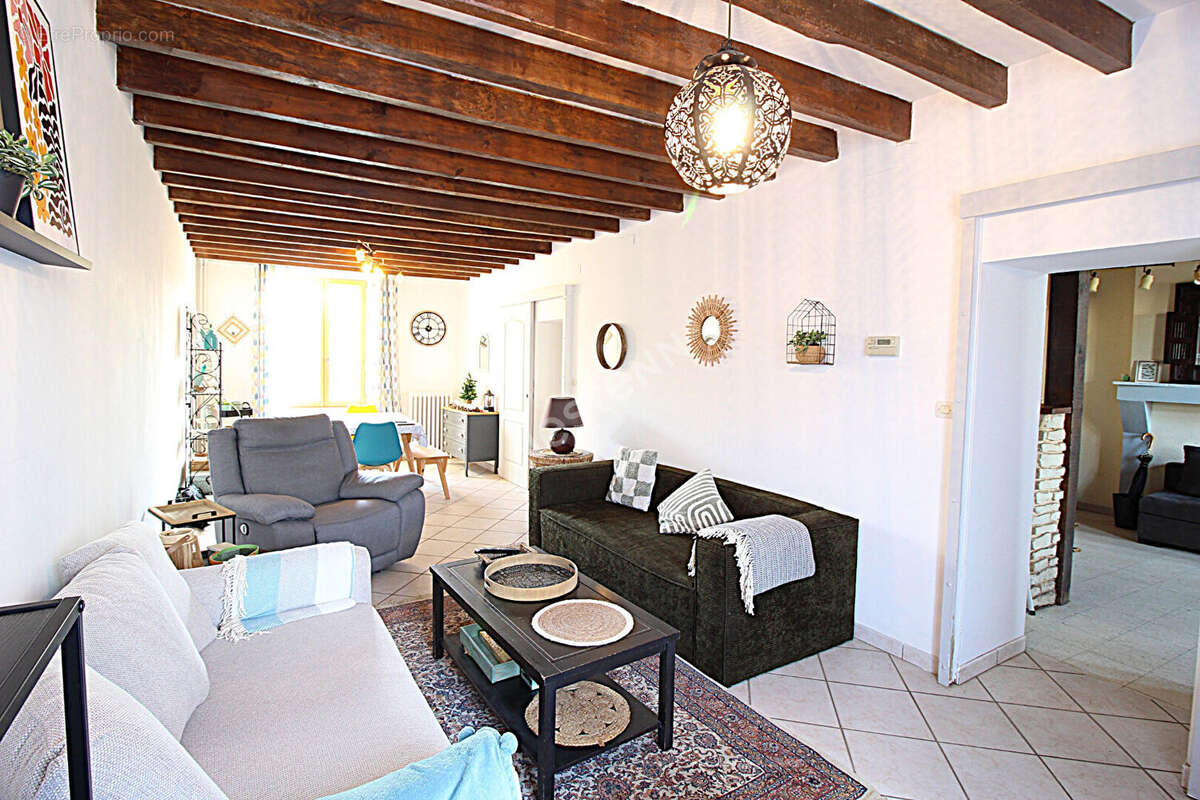 Maison à SAINT-ERME-OUTRE-ET-RAMECOURT