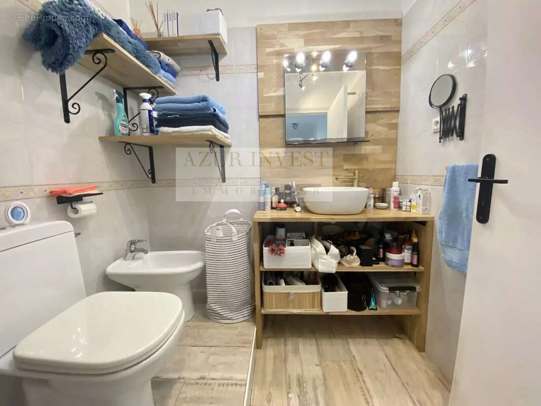 Appartement à ROQUEBRUNE-CAP-MARTIN