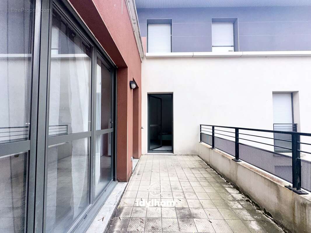 Apt T2 avec terrasse de 11 m2 et parking en sous-sol  - photo 5