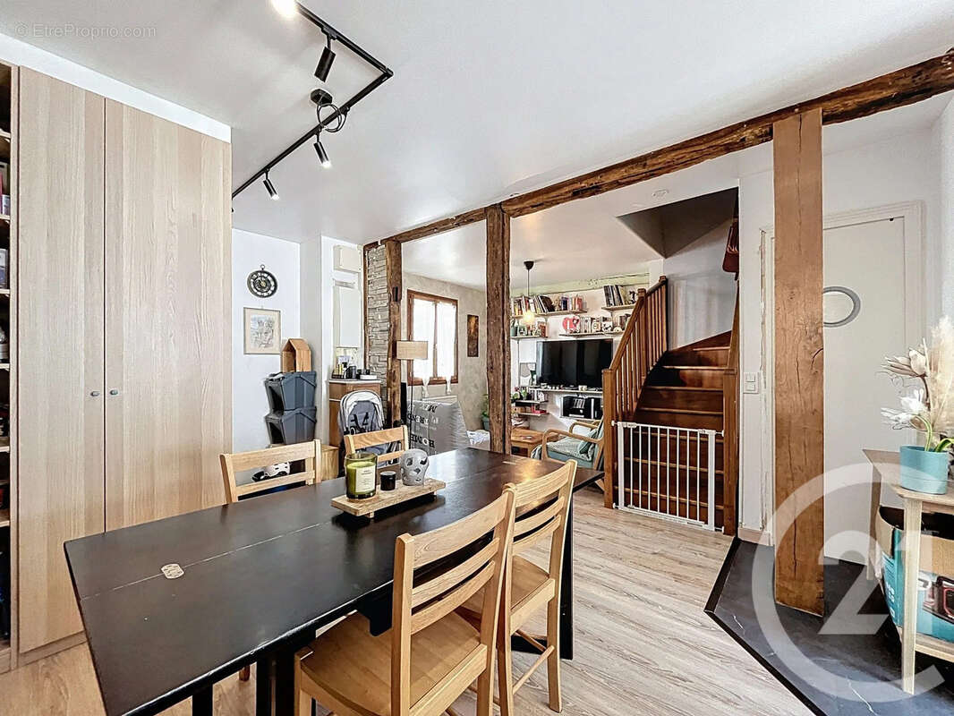 Maison à NANGIS