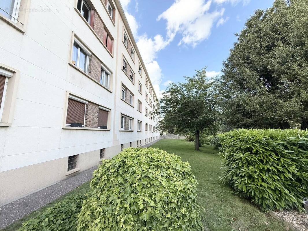 Appartement à MELUN