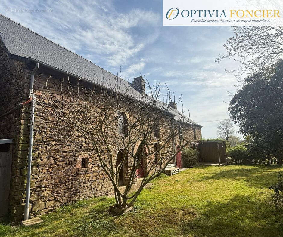 Maison à BAIN-DE-BRETAGNE