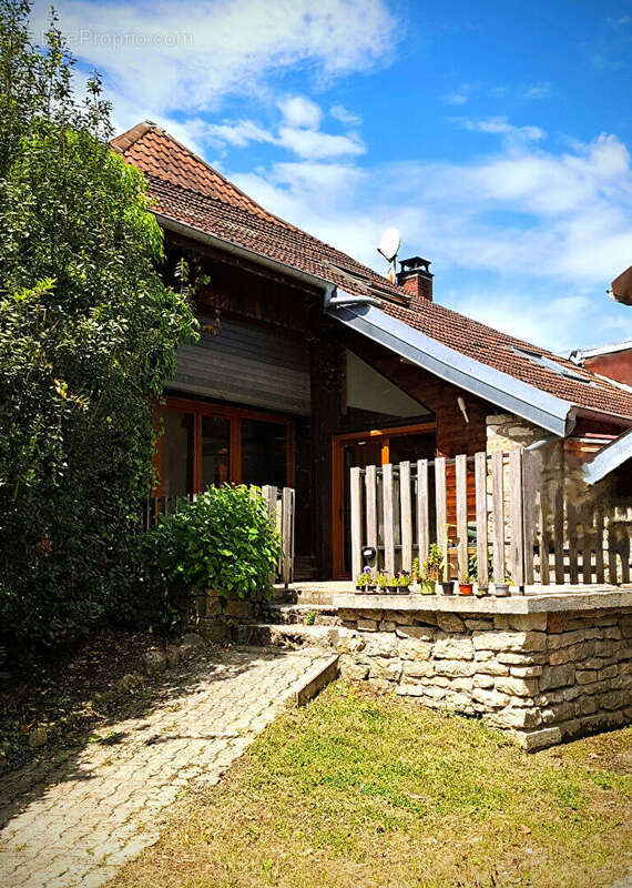 Maison à VAIRE-LE-PETIT