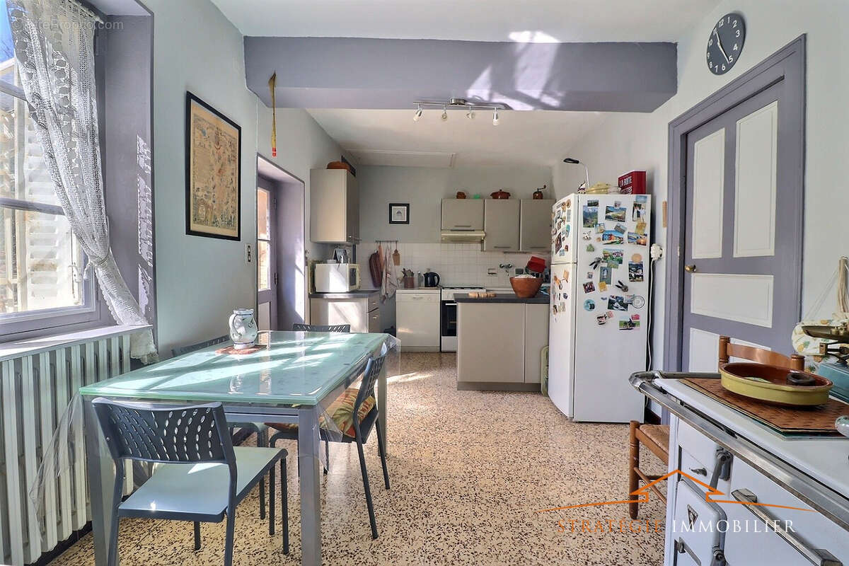 Maison à JULLY-LES-BUXY