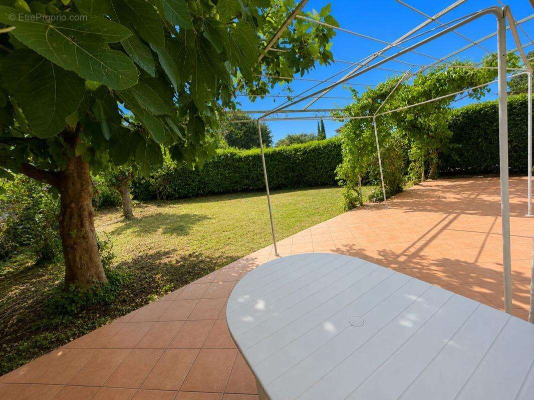 Maison à BOUC-BEL-AIR
