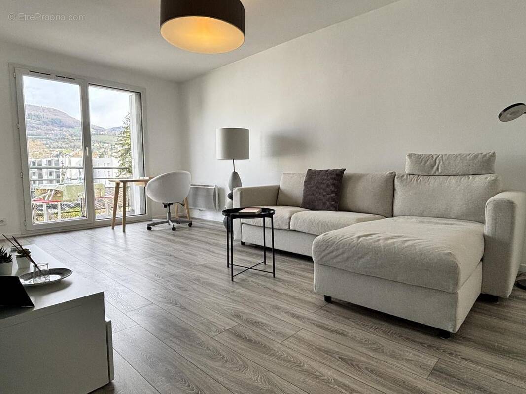 Appartement à VOIRON