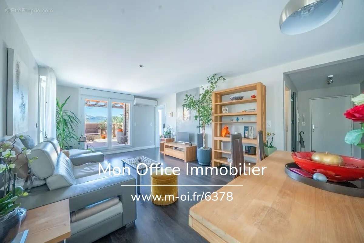 Appartement à MEYREUIL