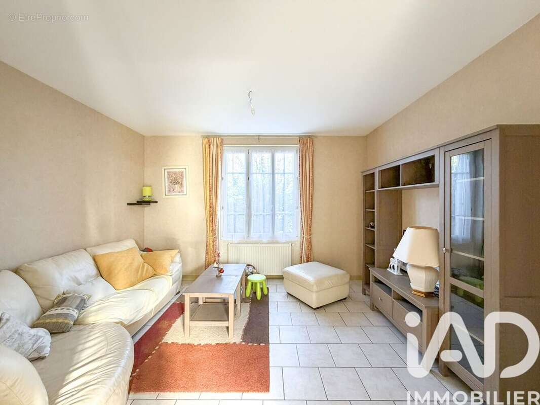 Photo 4 - Maison à BAZANCOURT