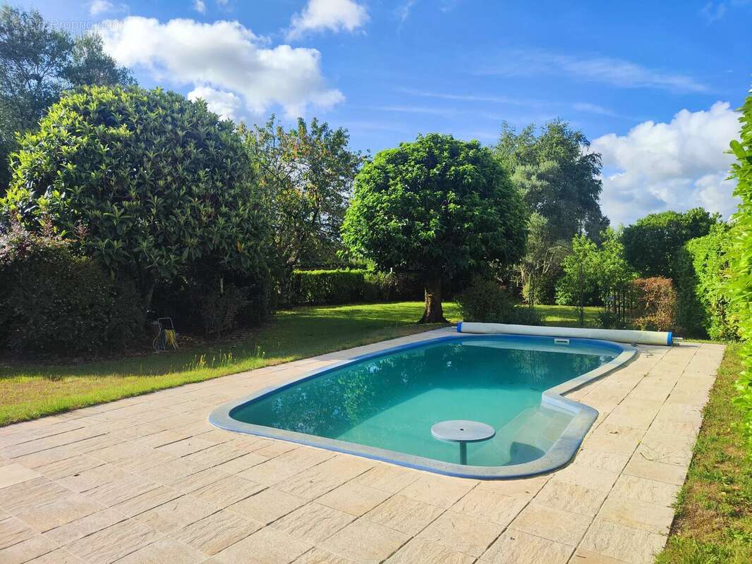 Maison de village du XVIIIe siècle avec piscine et jardin - photo 19