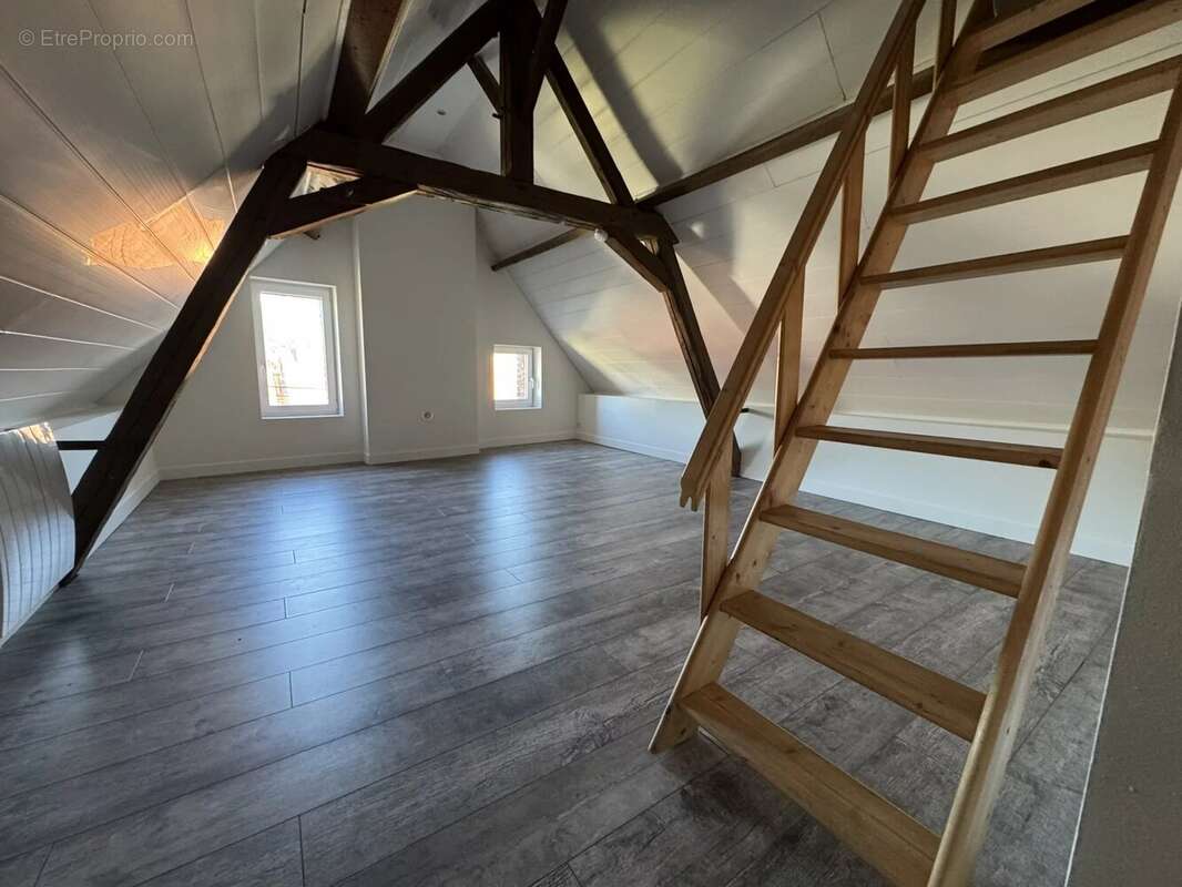 Maison à NEUVILLE-SUR-ESCAUT