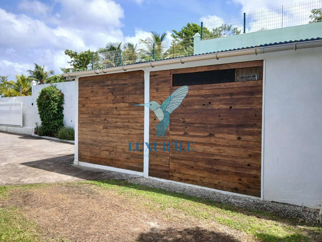 Maison à PORT-LOUIS