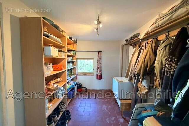 Maison à CHENAY-LE-CHATEL