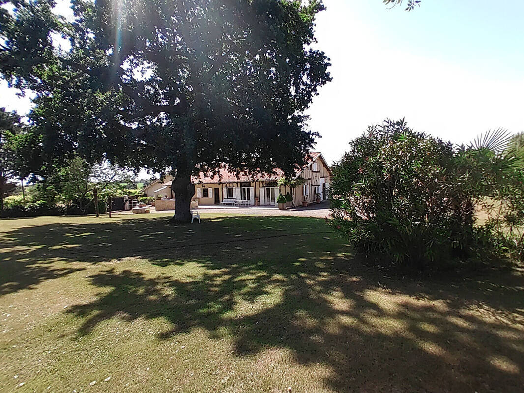 Maison à EAUZE