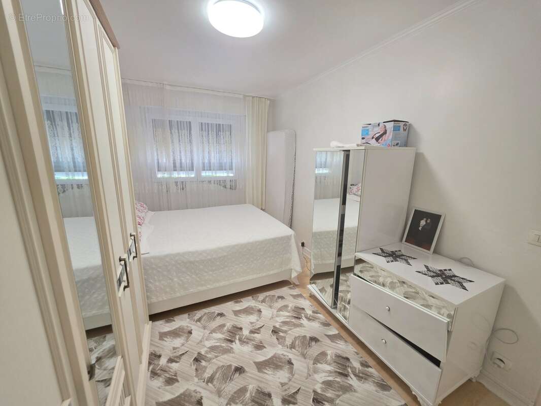 Appartement à vendre 5 pièces GRIGNY (91) - photo 6