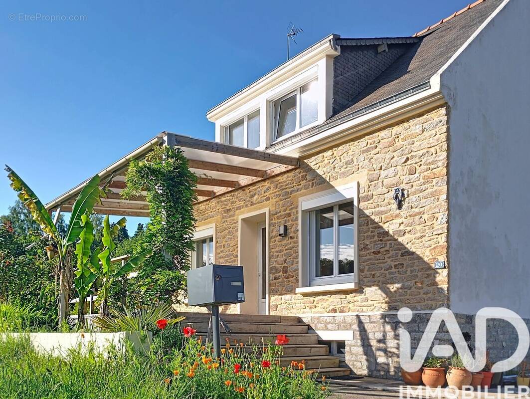 Photo 1 - Maison à CAMORS