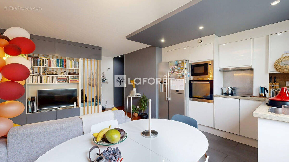Appartement à NANTERRE