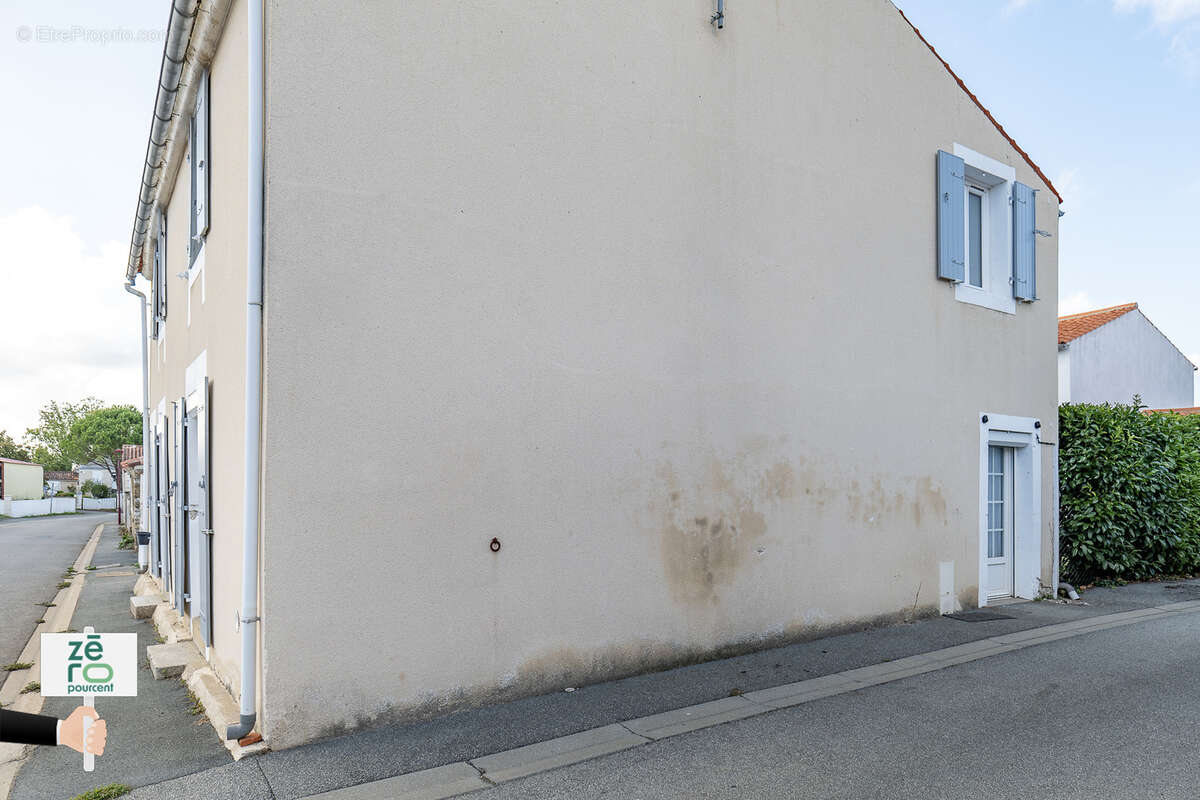 Maison à SAINT-CYR-EN-TALMONDAIS