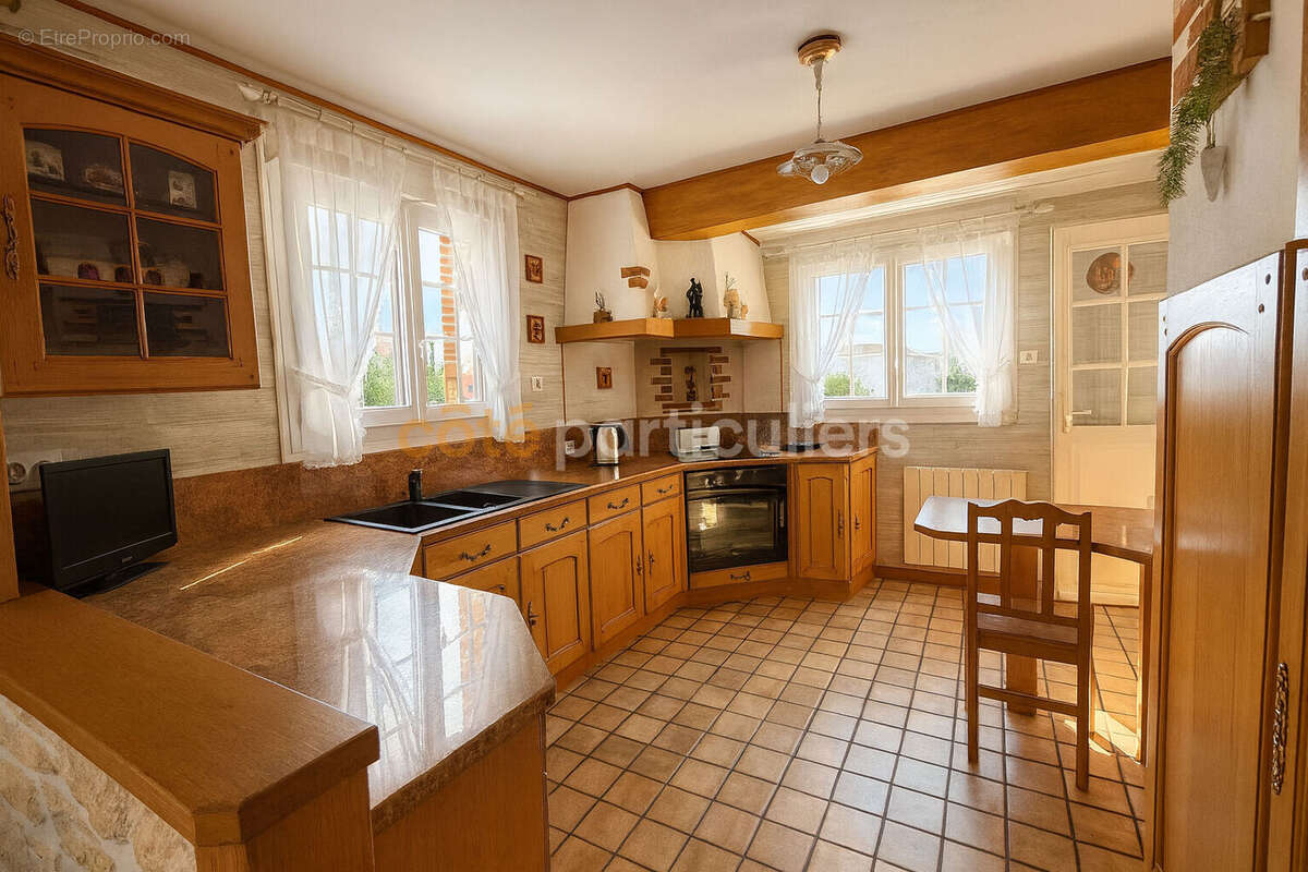 maison à proximité immédiate du centre de L'Aiguillon-sur-Mer. - photo 8