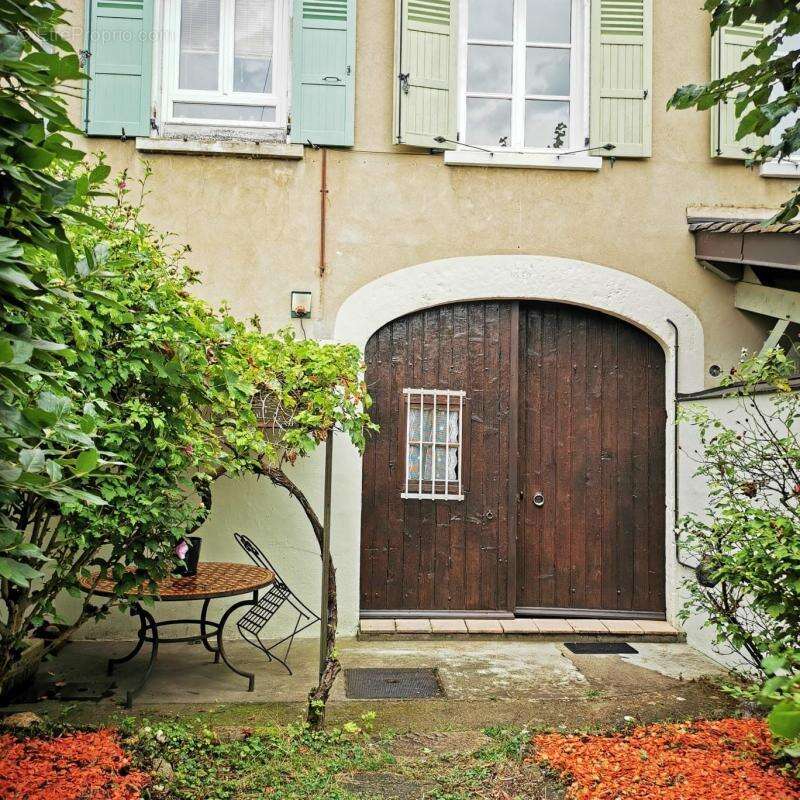 Maison à CALUIRE-ET-CUIRE