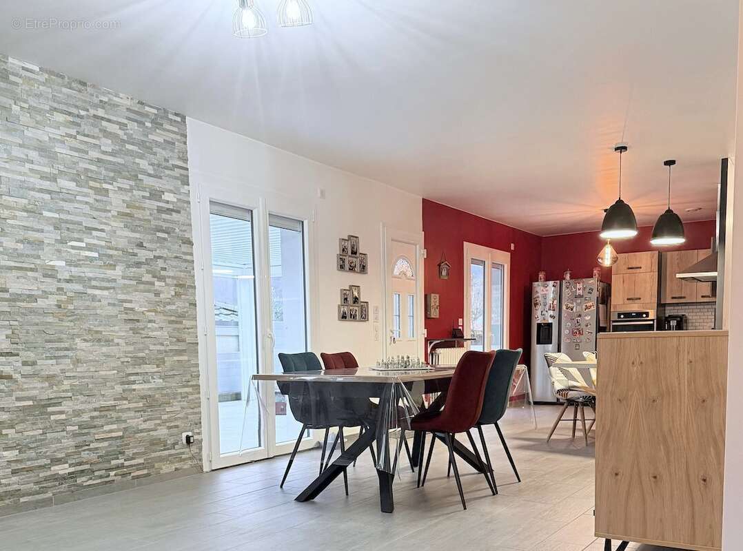 Maison à VIF