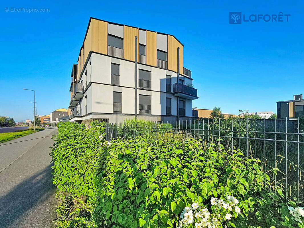 Appartement à BUSSY-SAINT-GEORGES