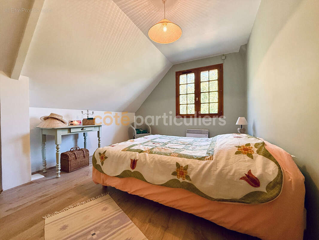 Maison à SAINT-JEAN-DES-BAISANTS