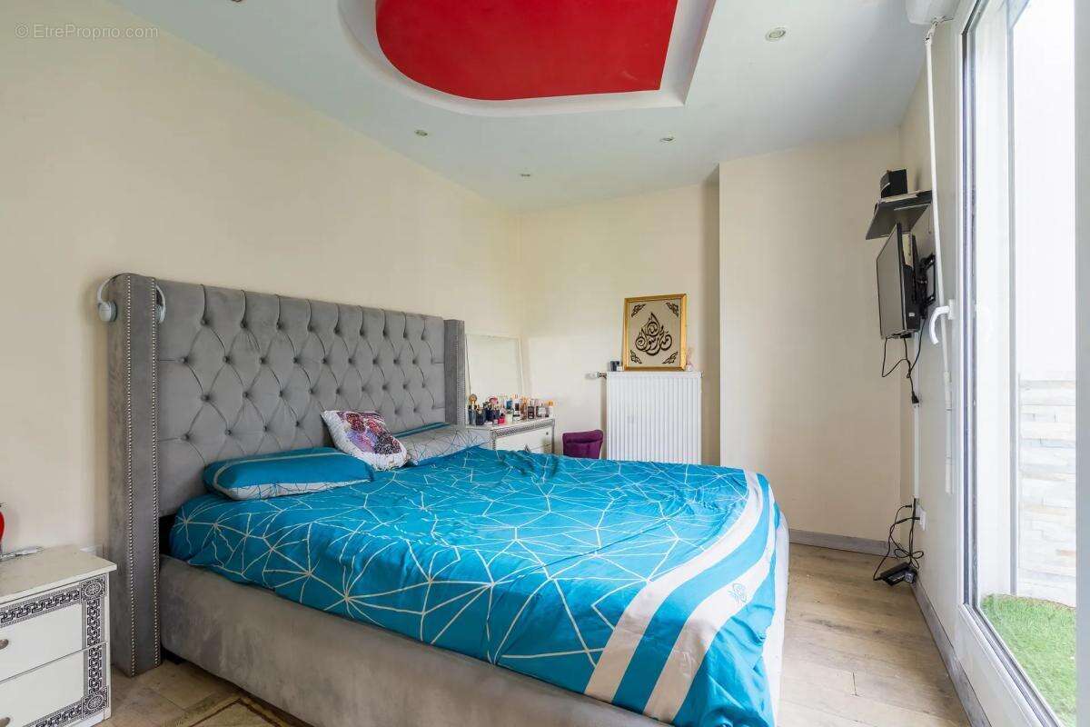 Appartement à STAINS
