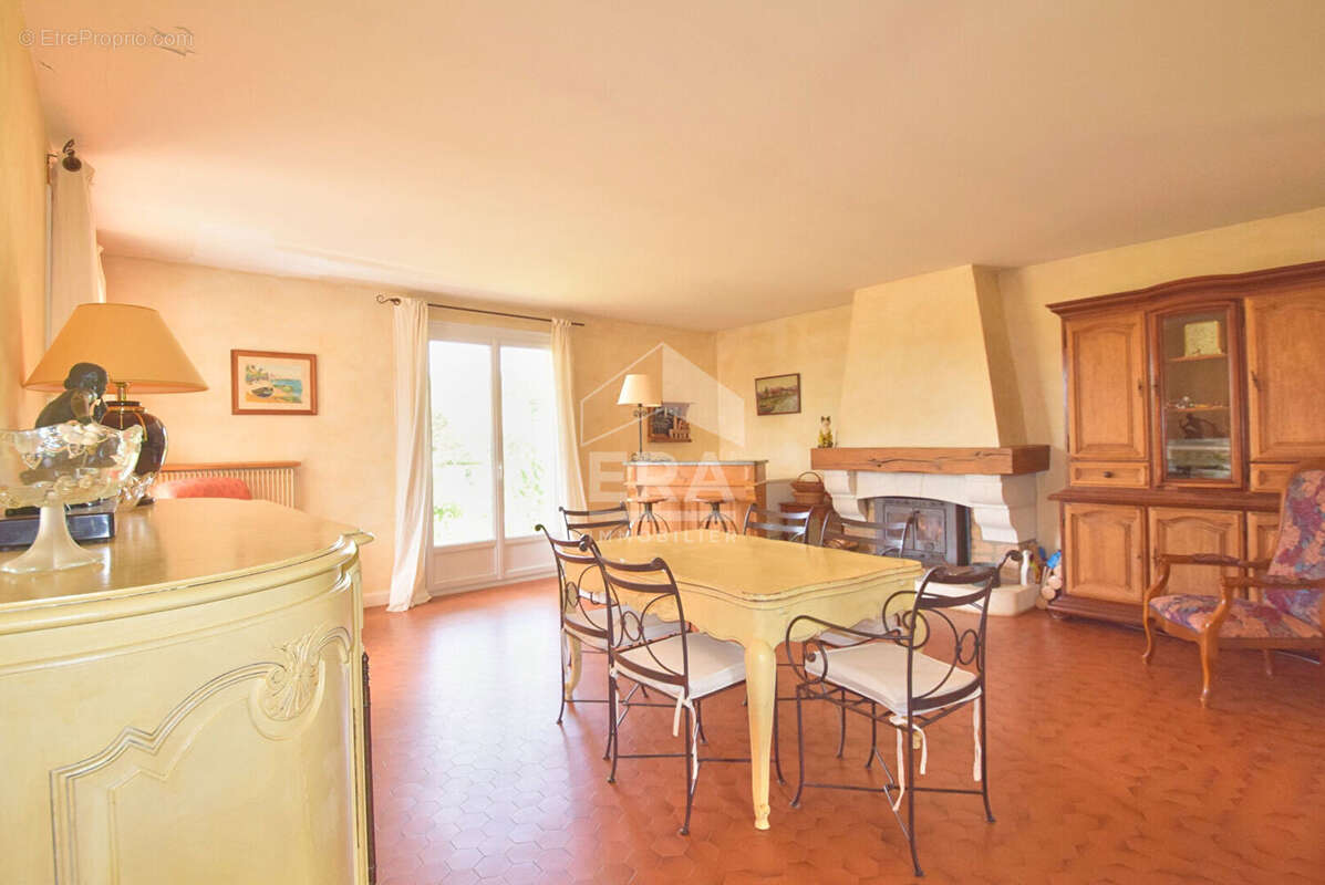 Maison à CHAZAY-D'AZERGUES