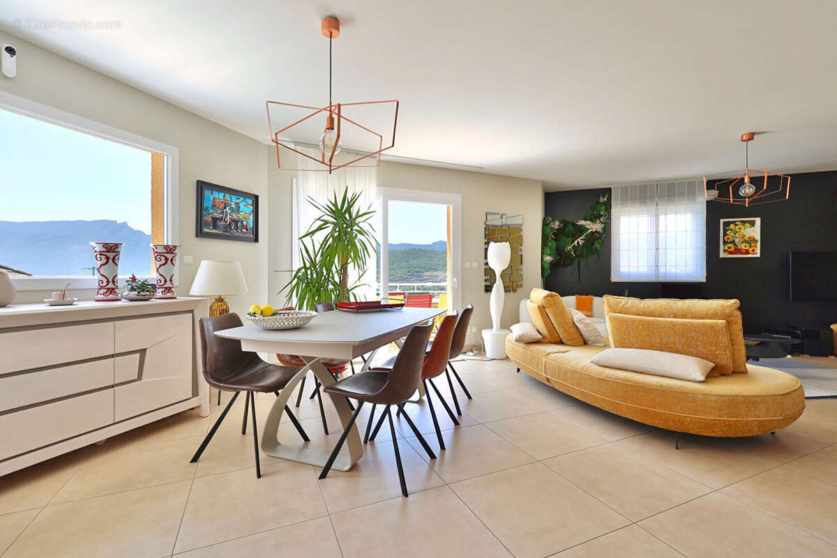 Maison Gresy Sur Aix 7 pièce(s) 281 m2 au calme avec vue sur le lac du Bourget - photo 3
