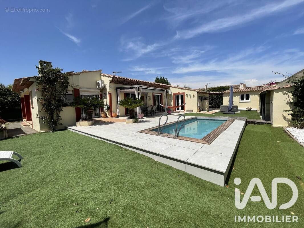 Photo 1 - Maison à PUGET-SUR-ARGENS