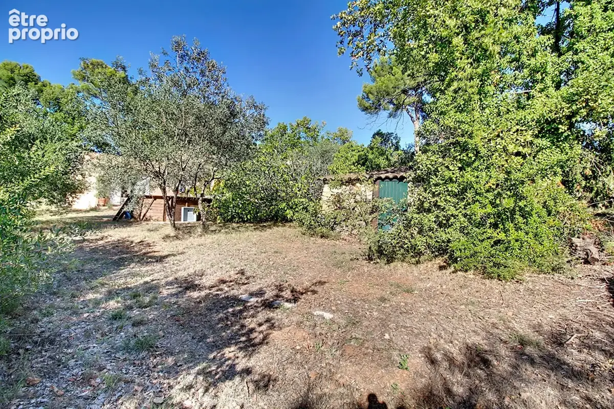 A vendre en exclusivite ! flayosc maison avec dépendance sur terrain de 2000 m² - photo 17
