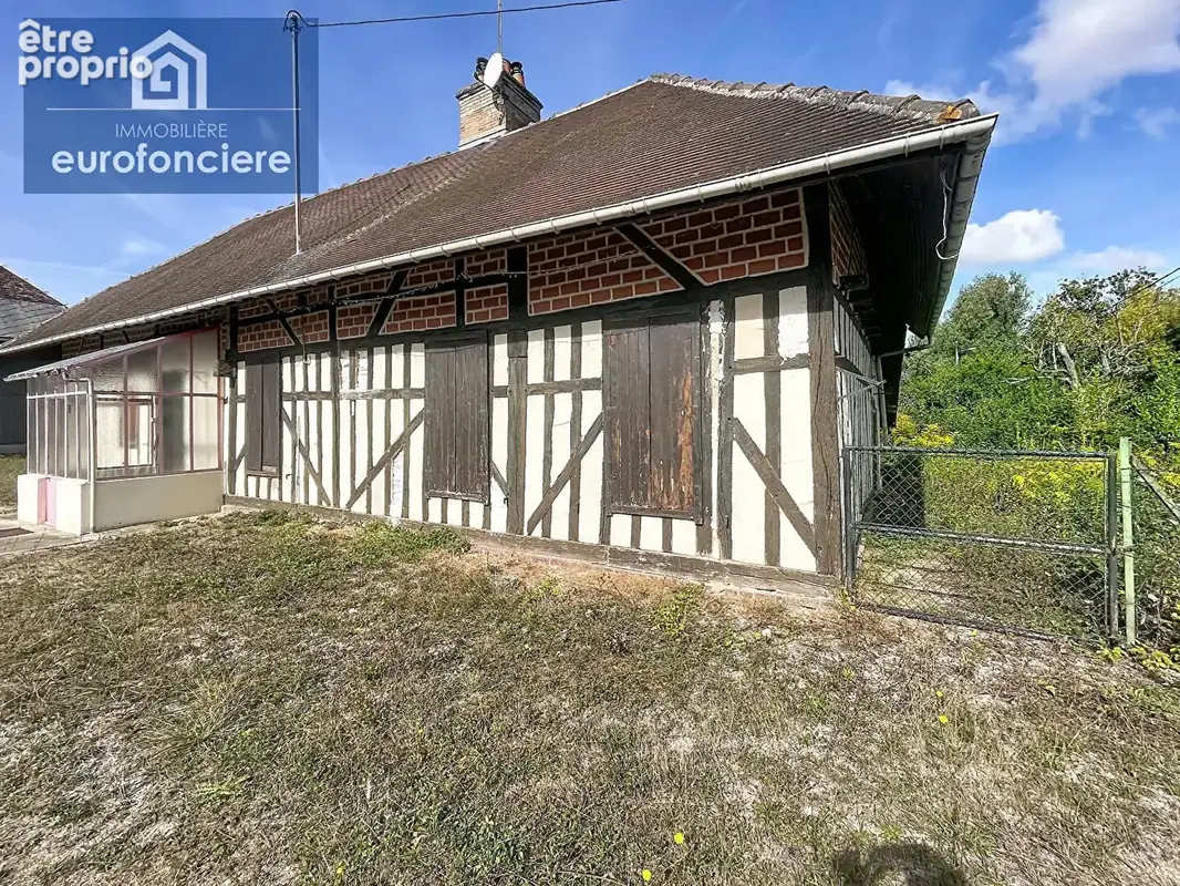 Maison à SAINT-POUANGE