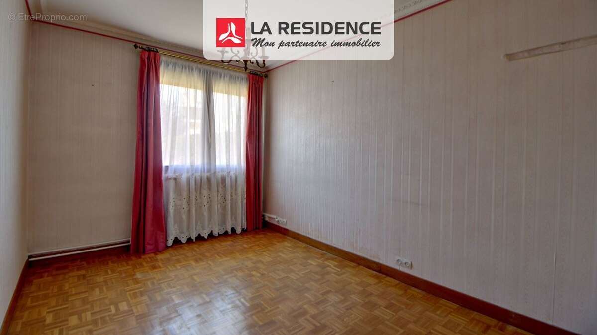 Maison à PLAISIR