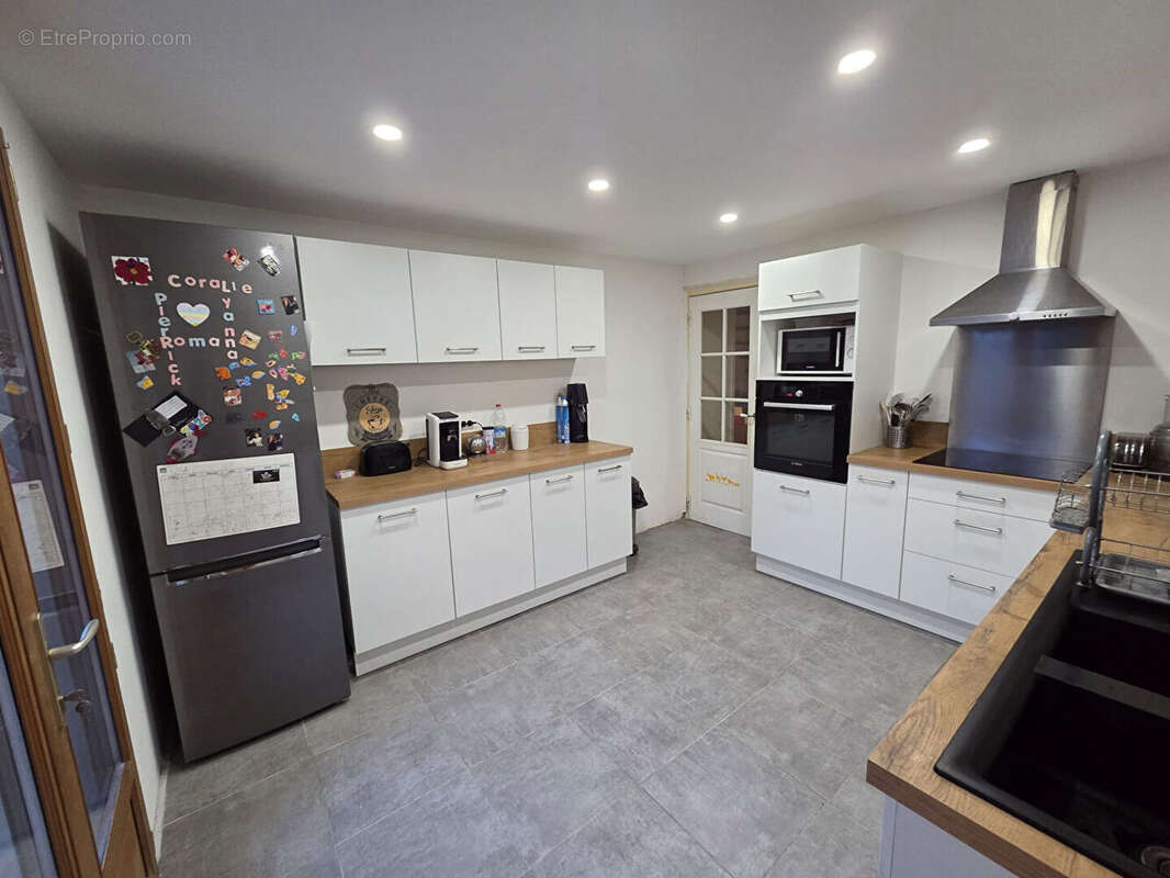 Pavillon en vente sur terrain de 850 m² - photo 9