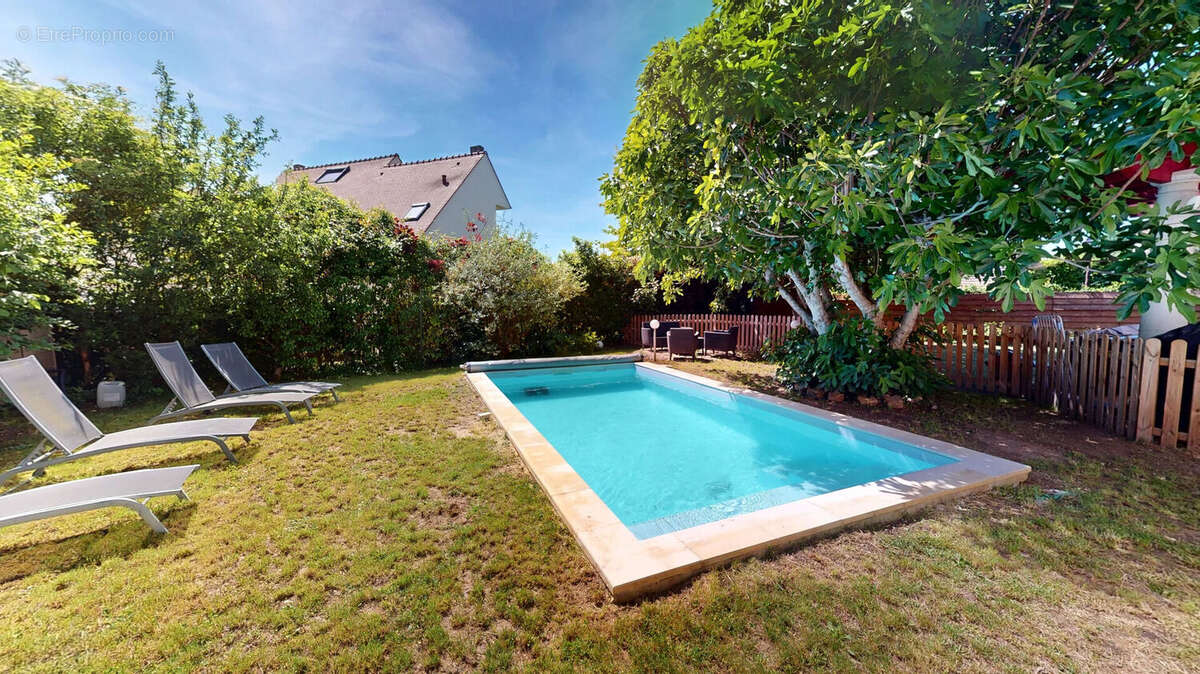 Maison avec piscine au coeur de Fontenay le Vicomte - photo 15