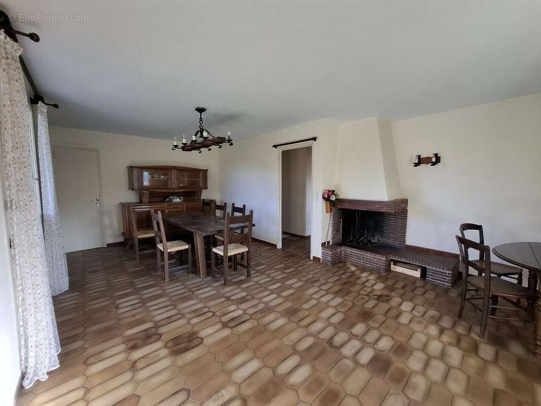 Maison à DAUMAZAN-SUR-ARIZE