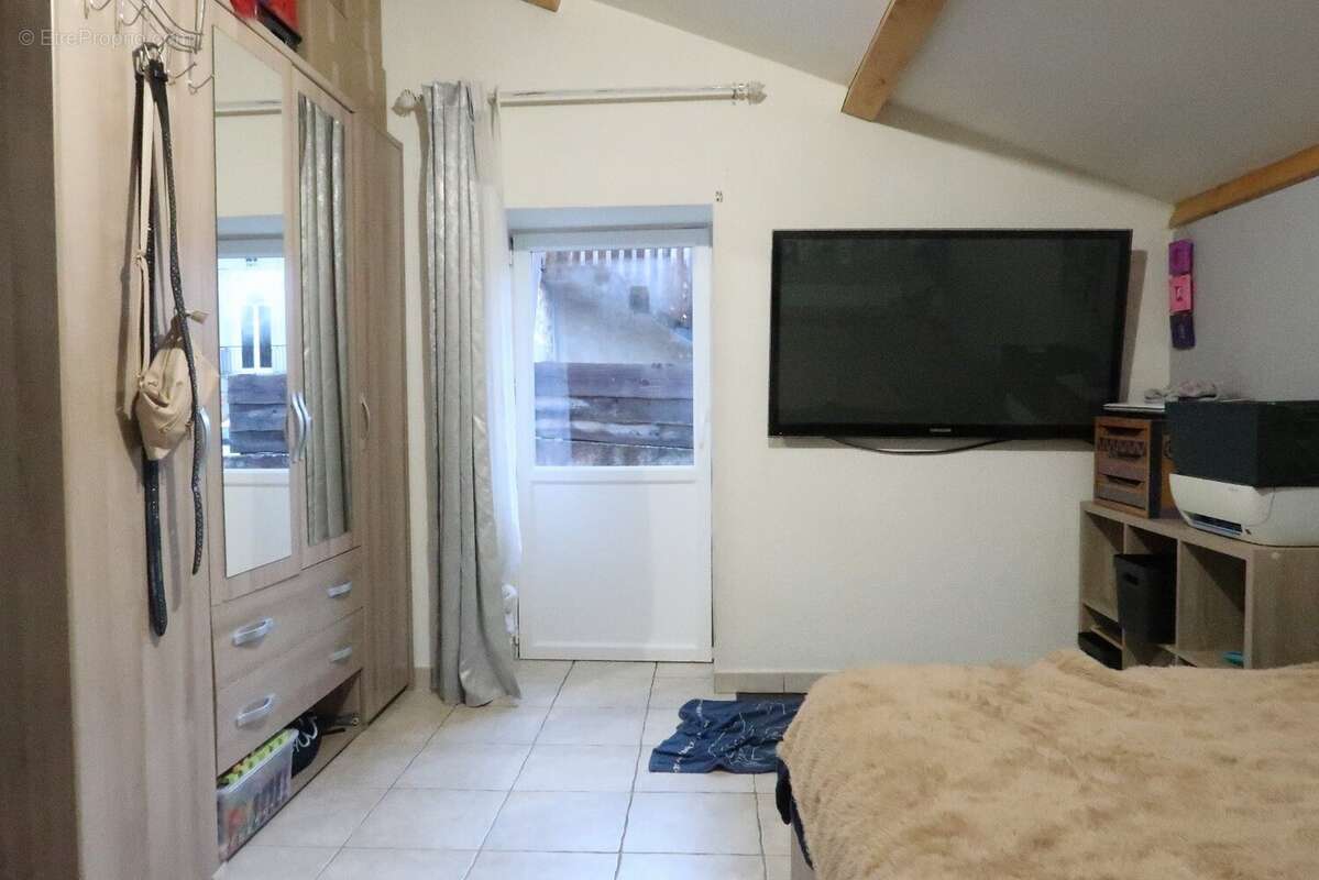 Appartement à SAINTE-SIGOLENE