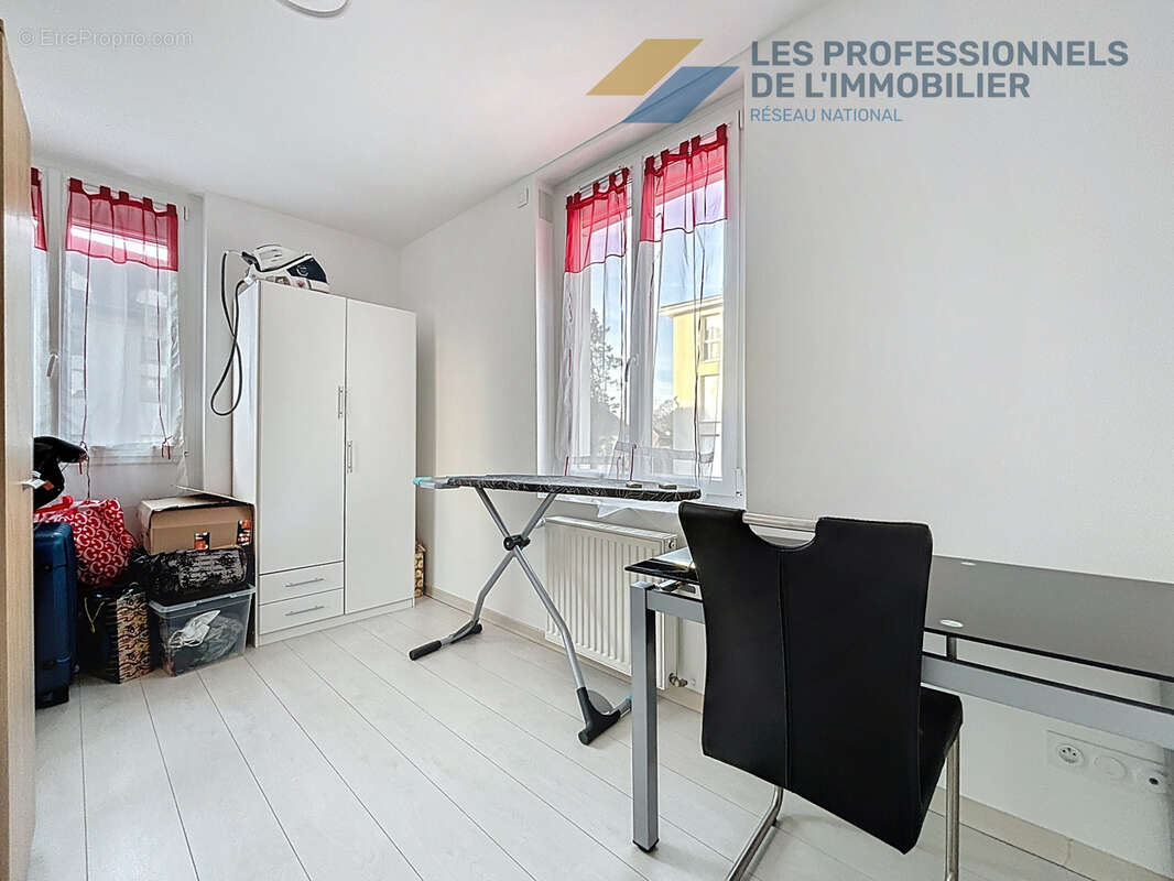 Appartement à CHALLES-LES-EAUX