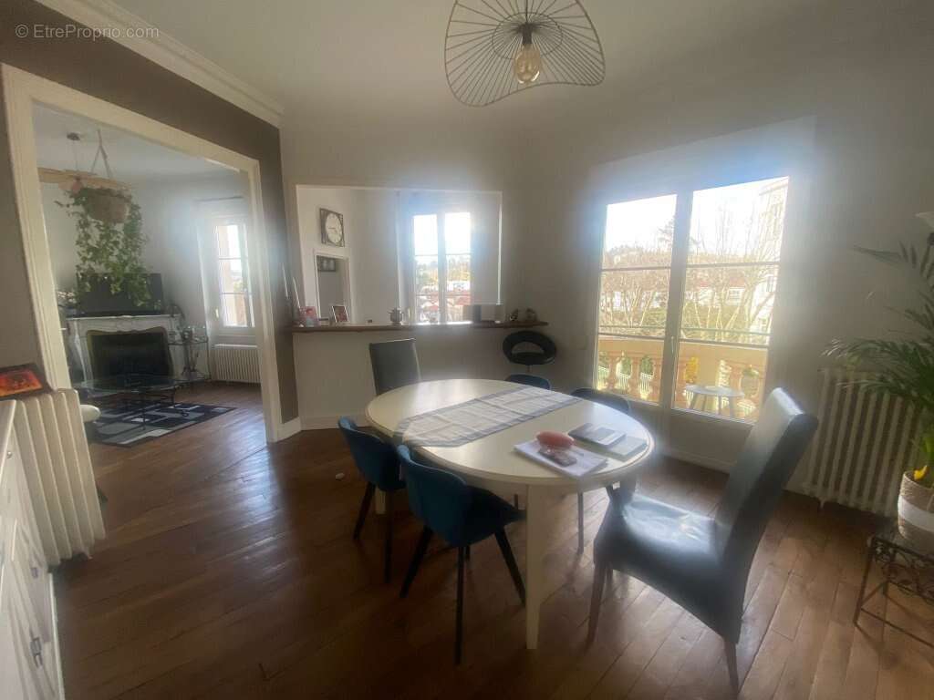 Appartement à LE CREUSOT
