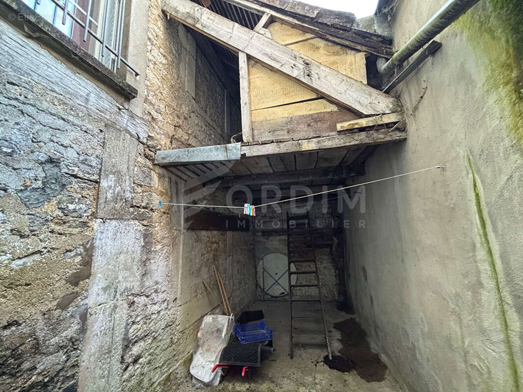 Appartement à TONNERRE