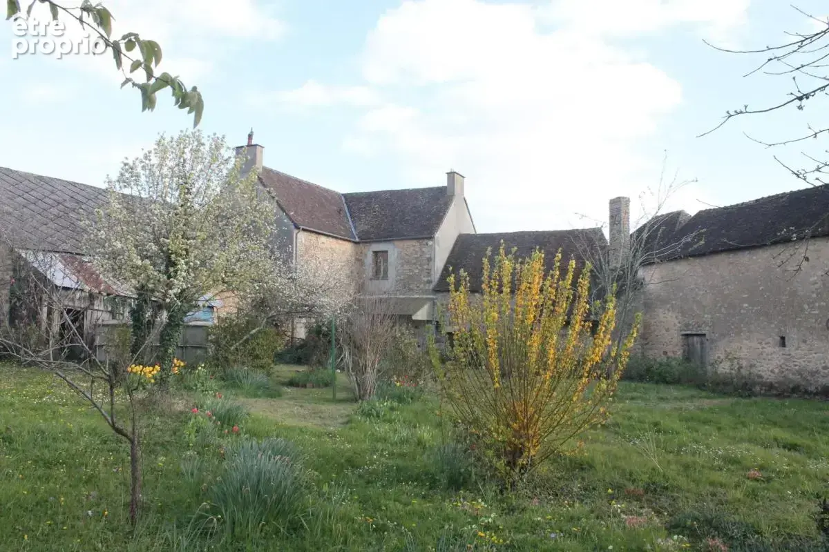 Maison 165 M² + 250M² de dépendances - photo 14