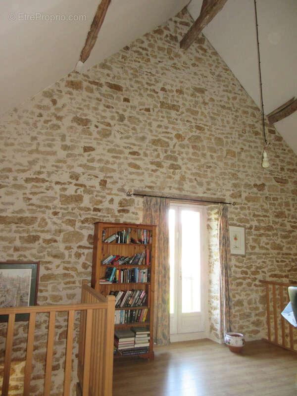Maison à POMMIERS
