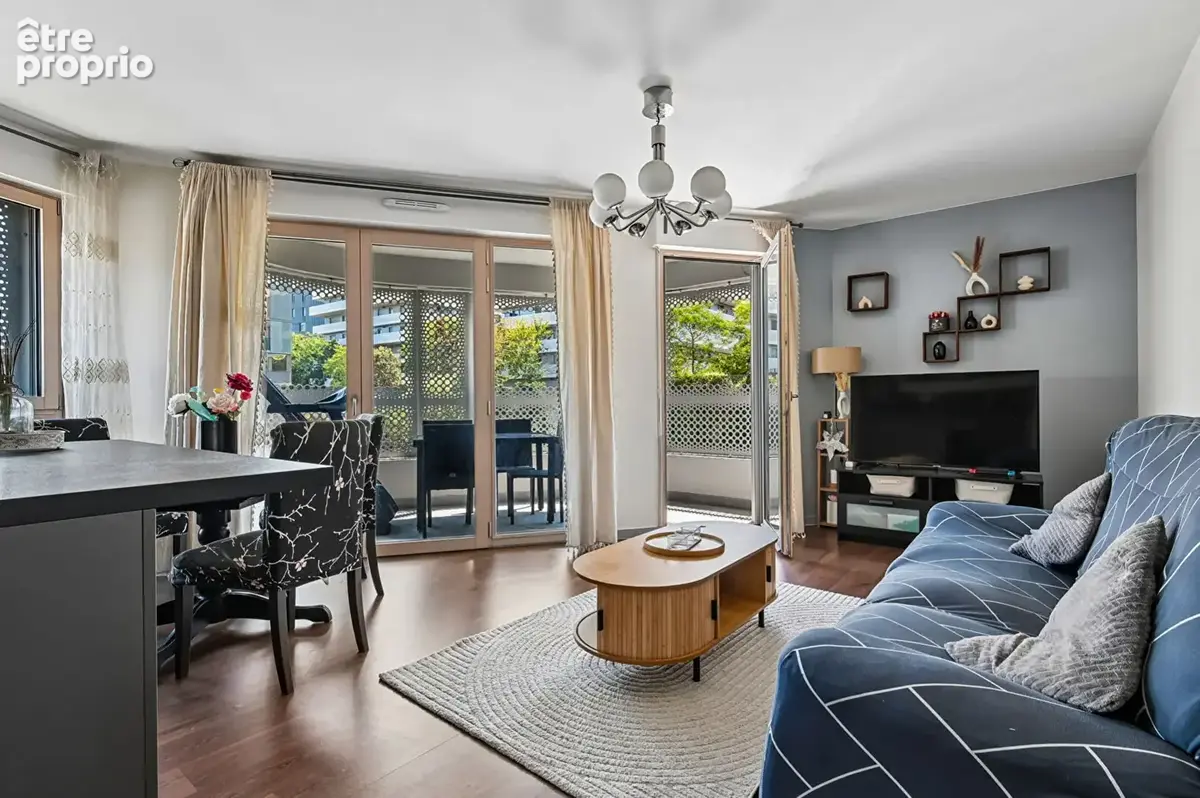 Appartement à NANTERRE