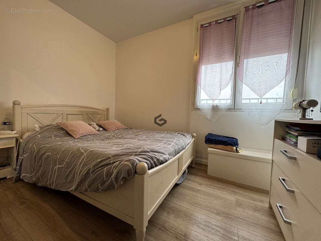Appartement 120 m² à Reims  - photo 7