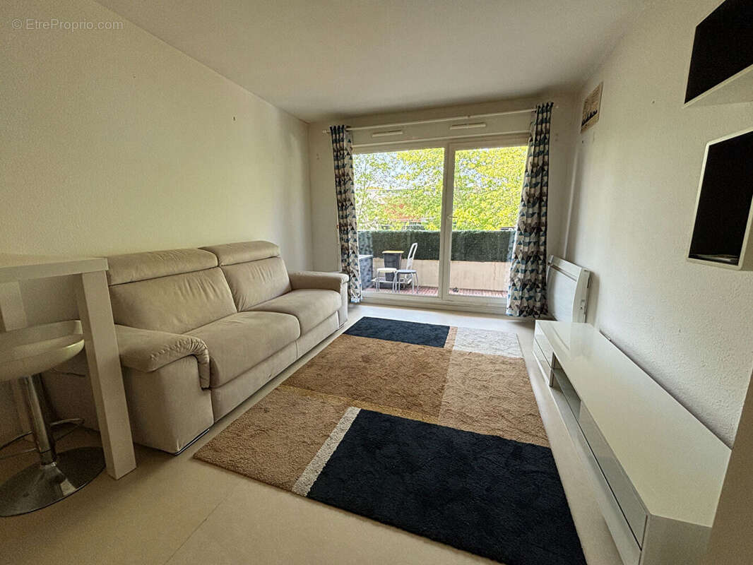 Appartement Metz 2 pièce(s) 38 m2 avec balcon et garage - photo 2